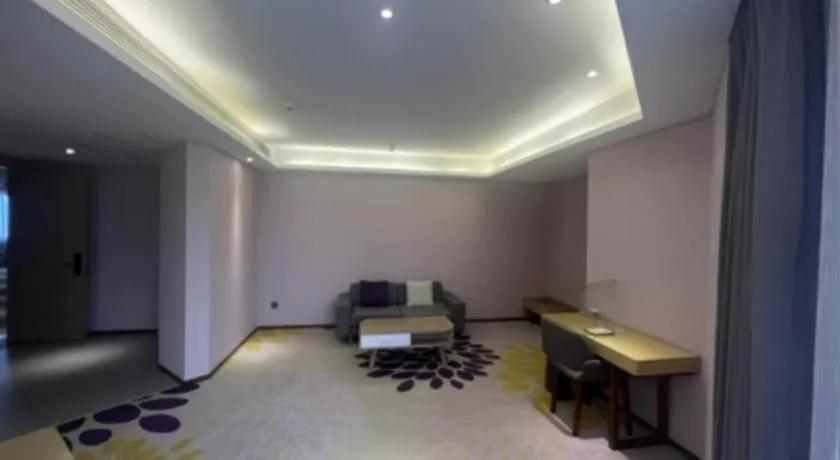 Xana Hotelle Shenyang Zhongshan Plaza the Affiliated First Hospital of China Medical University