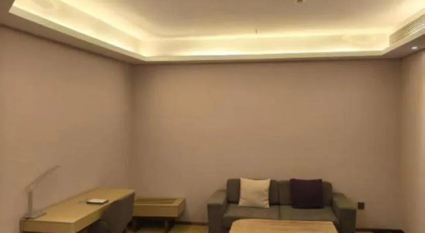 Xana Hotelle Shenyang Zhongshan Plaza the Affiliated First Hospital of China Medical University