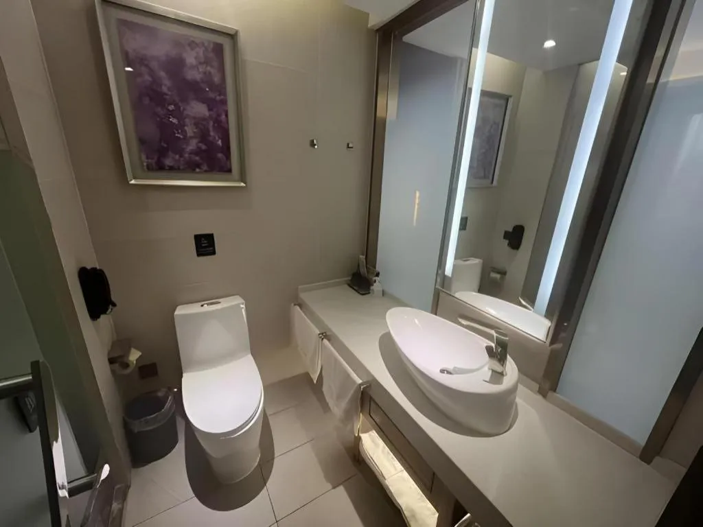 Xana Hotelle Shenyang Zhongshan Plaza the Affiliated First Hospital of China Medical University