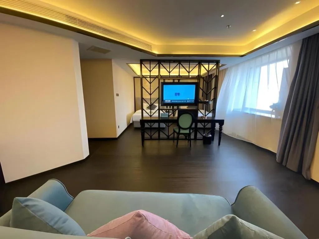 Xana Hotelle Shenyang Zhongshan Plaza the Affiliated First Hospital of China Medical University