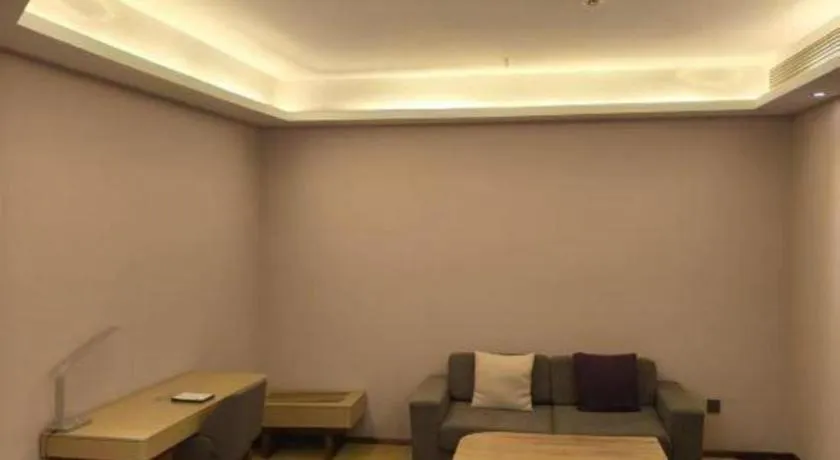 Xana Hotelle Shenyang Zhongshan Plaza the Affiliated First Hospital of China Medical University