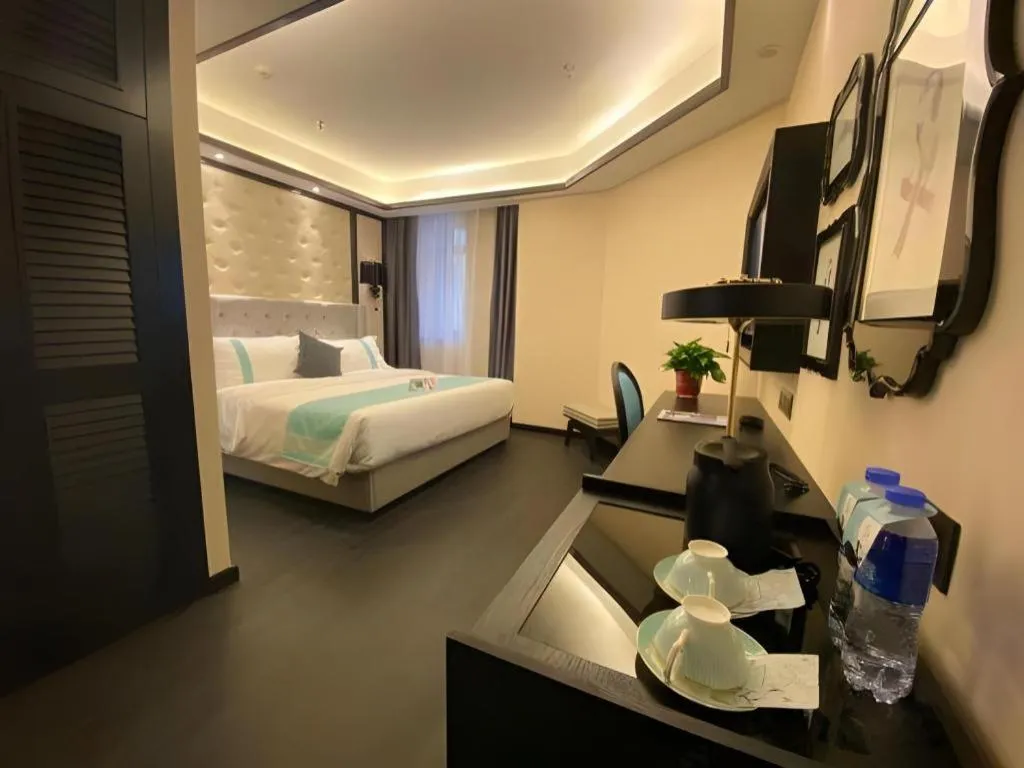 Bed in Xana Hotelle Shenyang Zhongshan Plaza the Affiliated First Hospital of China Medical University