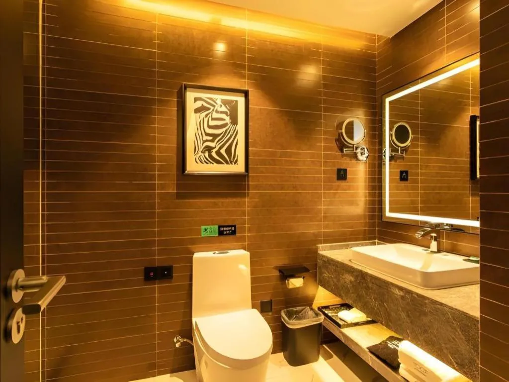 Xana Hotelle Shenyang Zhongshan Plaza the Affiliated First Hospital of China Medical University