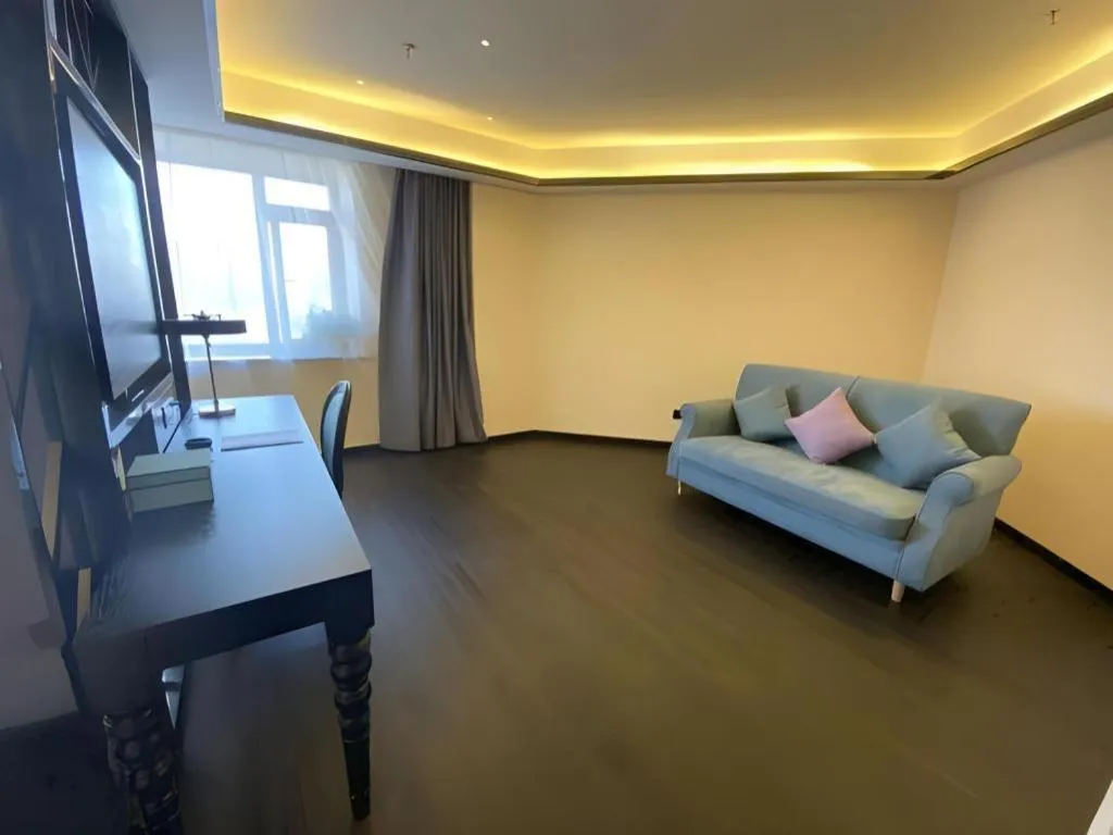 Xana Hotelle Shenyang Zhongshan Plaza the Affiliated First Hospital of China Medical University