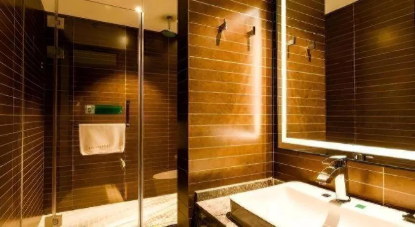 Xana Hotelle Shenyang Zhongshan Plaza the Affiliated First Hospital of China Medical University