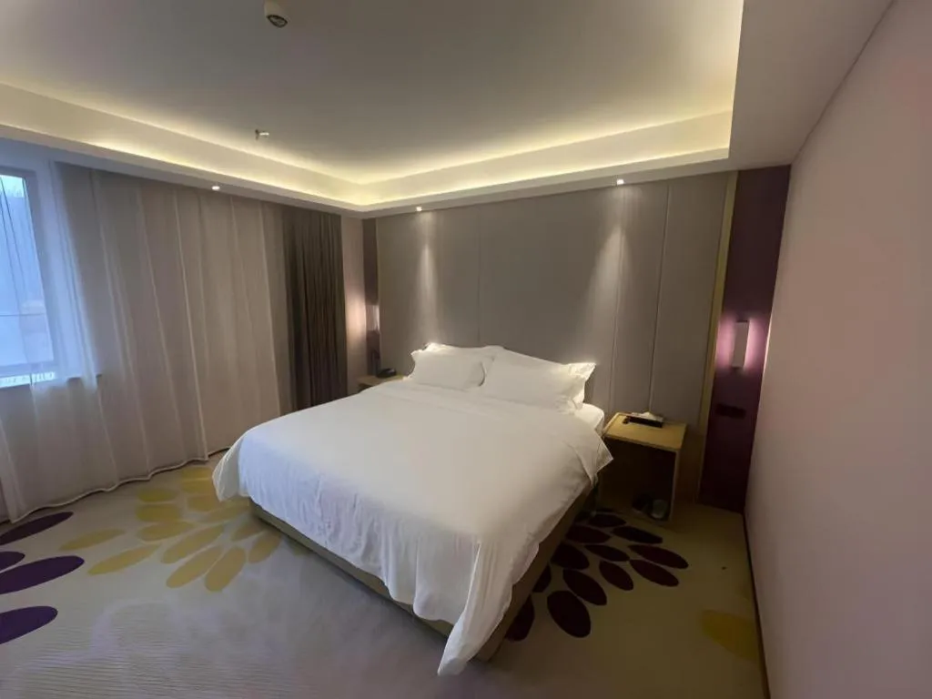 Bed in Xana Hotelle Shenyang Zhongshan Plaza the Affiliated First Hospital of China Medical University