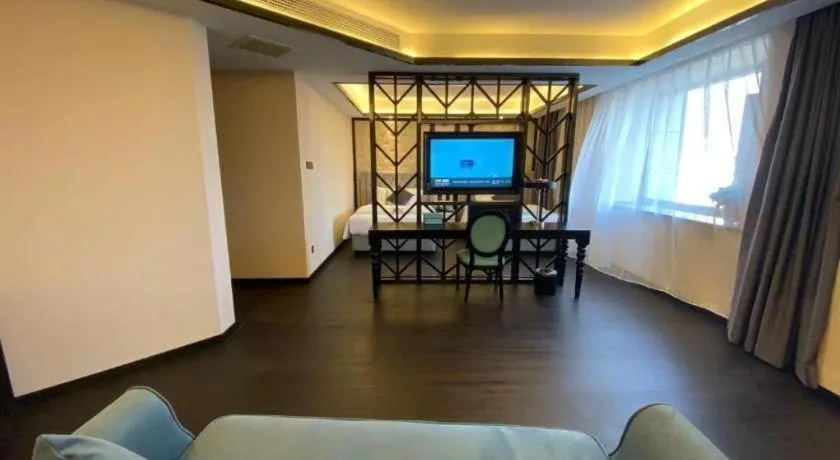 Xana Hotelle Shenyang Zhongshan Plaza the Affiliated First Hospital of China Medical University