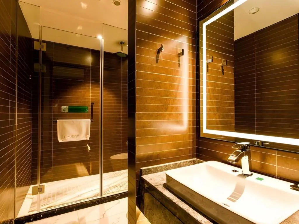 Xana Hotelle Shenyang Zhongshan Plaza the Affiliated First Hospital of China Medical University