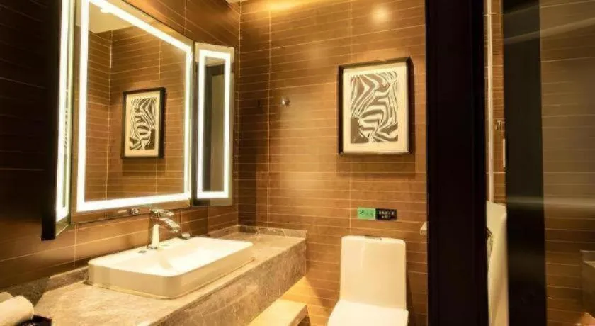 Xana Hotelle Shenyang Zhongshan Plaza the Affiliated First Hospital of China Medical University