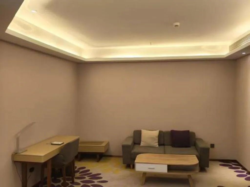 Xana Hotelle Shenyang Zhongshan Plaza the Affiliated First Hospital of China Medical University