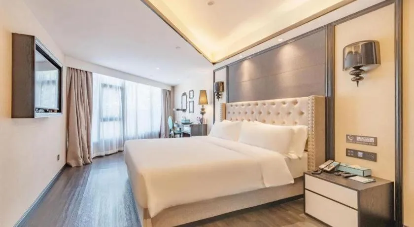 Bed in Xana Hotelle Zhuhai Gongbei Port