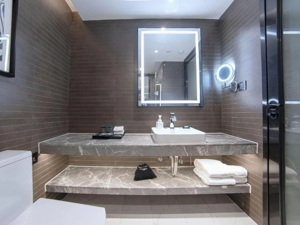 Xana Hotelle Zhuhai Gongbei Port