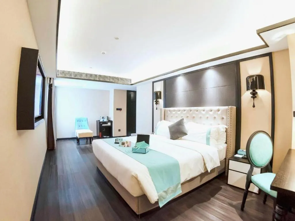 Bed in Xana Hotelle Zhuhai Gongbei Port