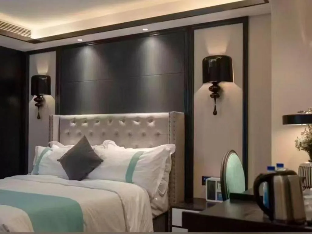 Bed in Xana Hotelle Zhuhai Gongbei Port