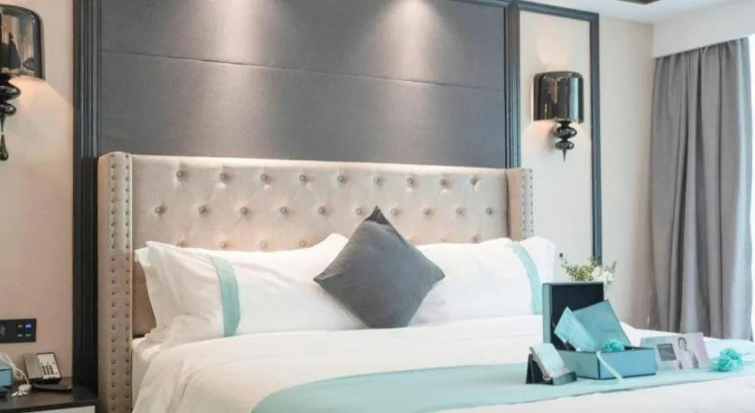 Bed in Xana Hotelle Zhuhai Gongbei Port