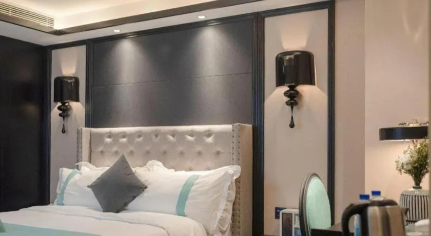 Bed in Xana Hotelle Zhuhai Gongbei Port