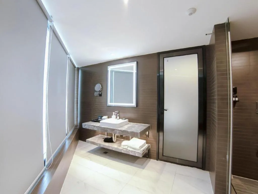 Xana Hotelle Zhuhai Gongbei Port