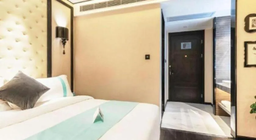 Bed in Xana Hotelle Zhuhai Gongbei Port