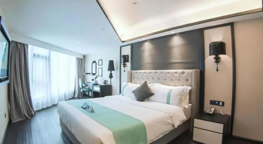 Bed in Xana Hotelle Zhuhai Gongbei Port