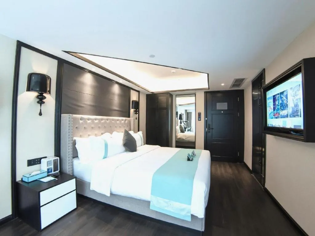 Bed in Xana Hotelle Zhuhai Gongbei Port