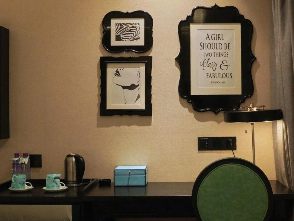 Xana Hotelle Zhuhai Gongbei Port