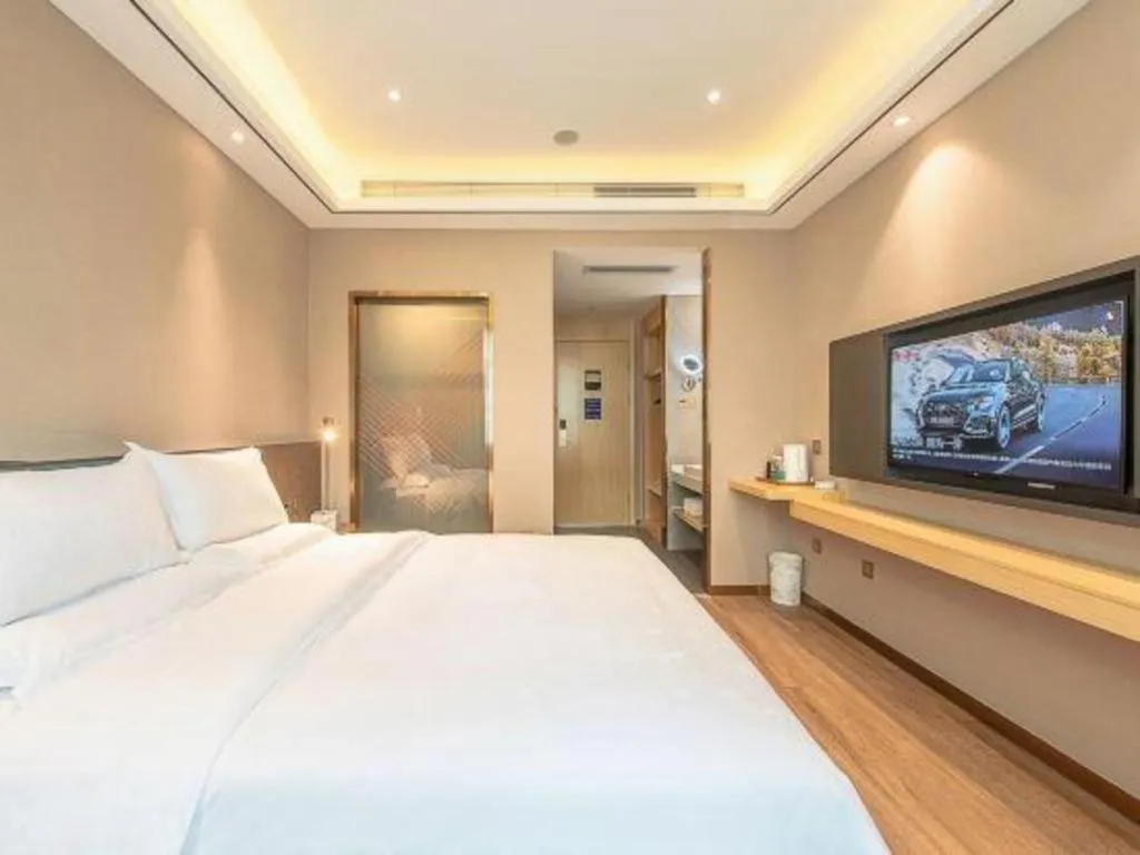 Bed in Zmax Hotel Guangzhou Railway Station