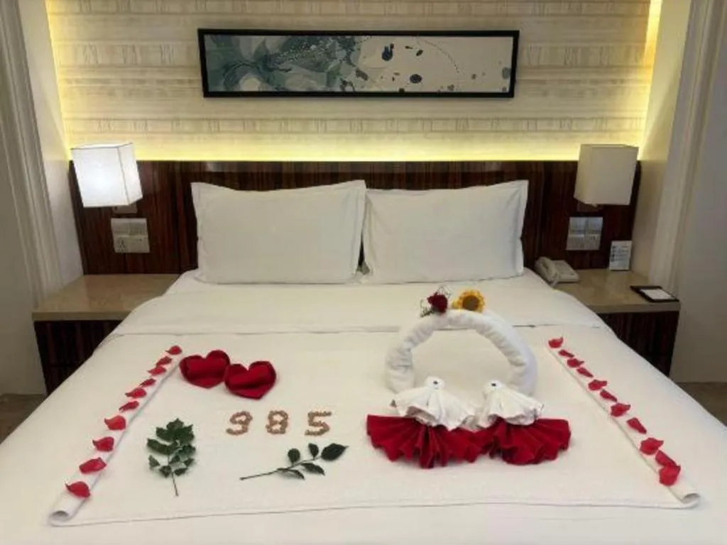 Bed in YUN-RAY Ambassador Hotel