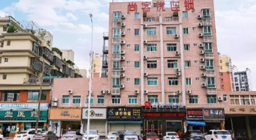 Thank Inn Hotel Guangdong Zhuhai Jiwan Hongqi Central Sqaure