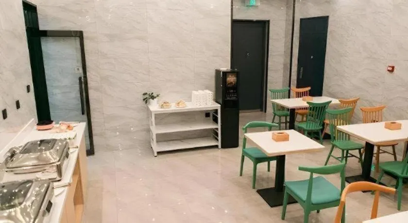 GreenTree Inn Express Hebei Tangshan Caofeidian Industrial Park 11 Plus Bus Station