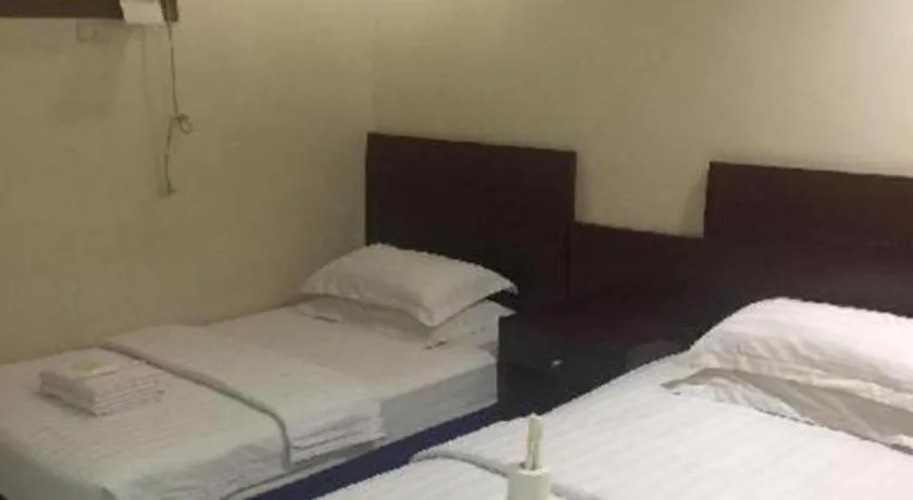 Bed in Jeamco Royal Hotel - Baybay