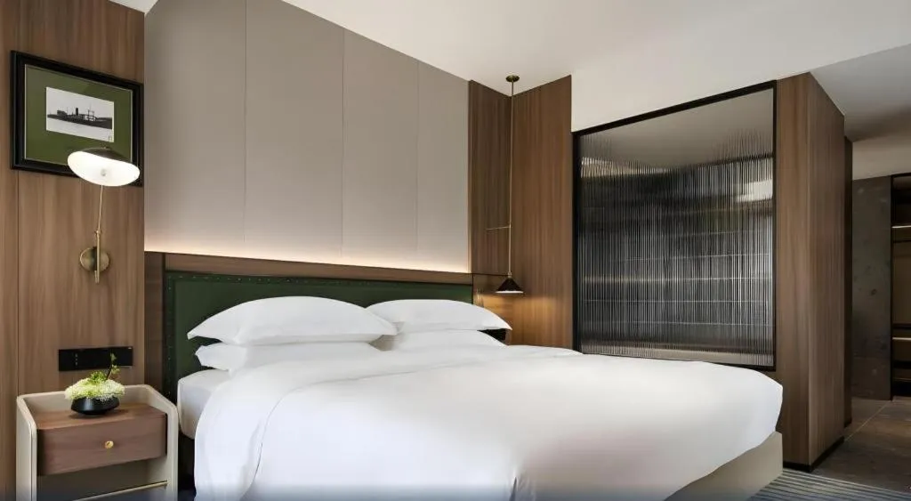 Bed in Aden Select Shenzhen Taizi