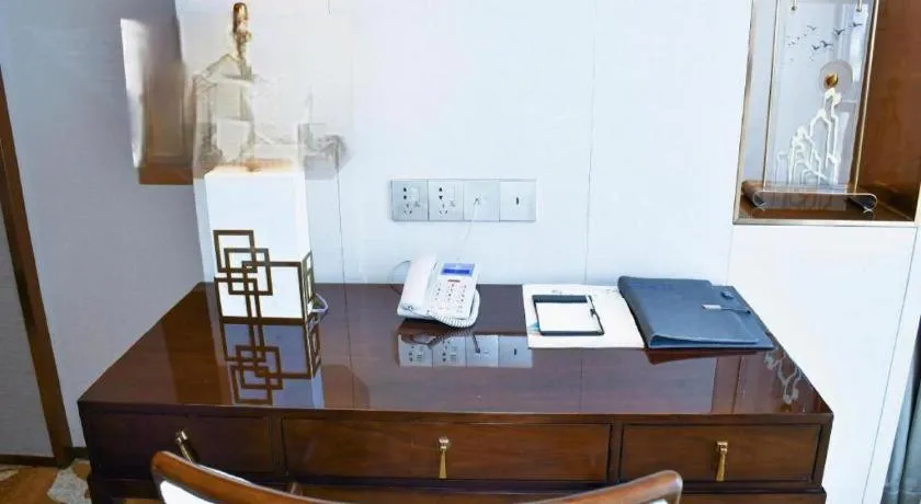 Qingdao Hualan Hotel