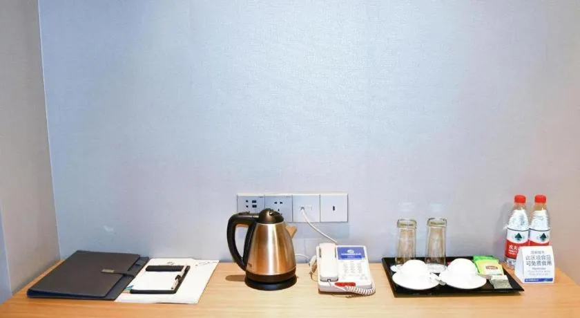 Qingdao Hualan Hotel