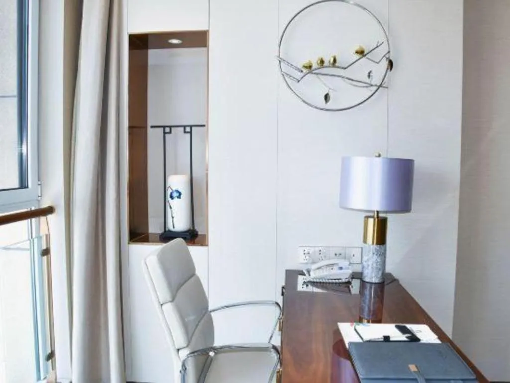 Qingdao Hualan Hotel