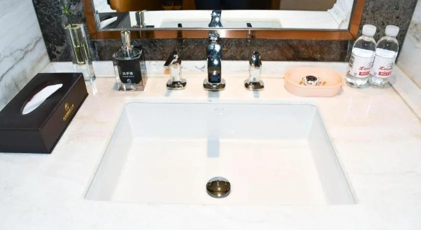 Qingdao Hualan Hotel