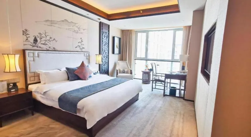 Bed in Qingdao Hualan Hotel