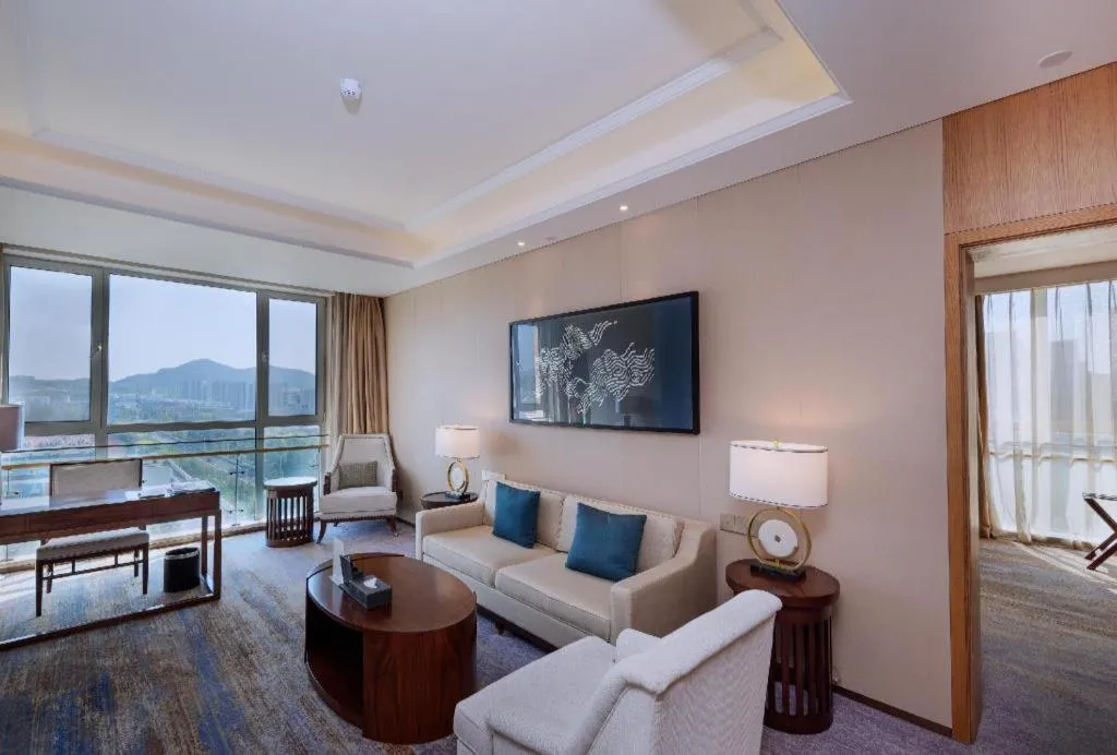 Qingdao Hualan Hotel