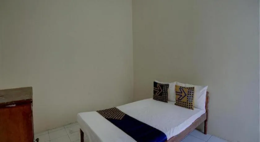 Bed in Hotel O Sunyoto Homestay Syariah