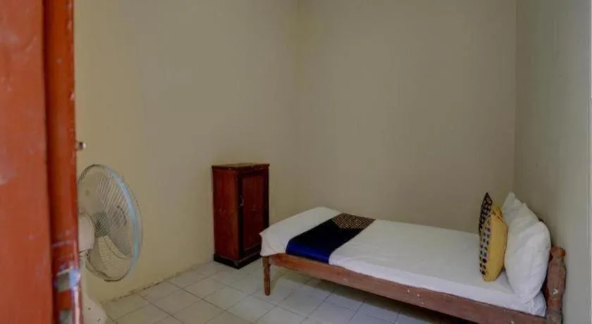 Bed in Hotel O Sunyoto Homestay Syariah