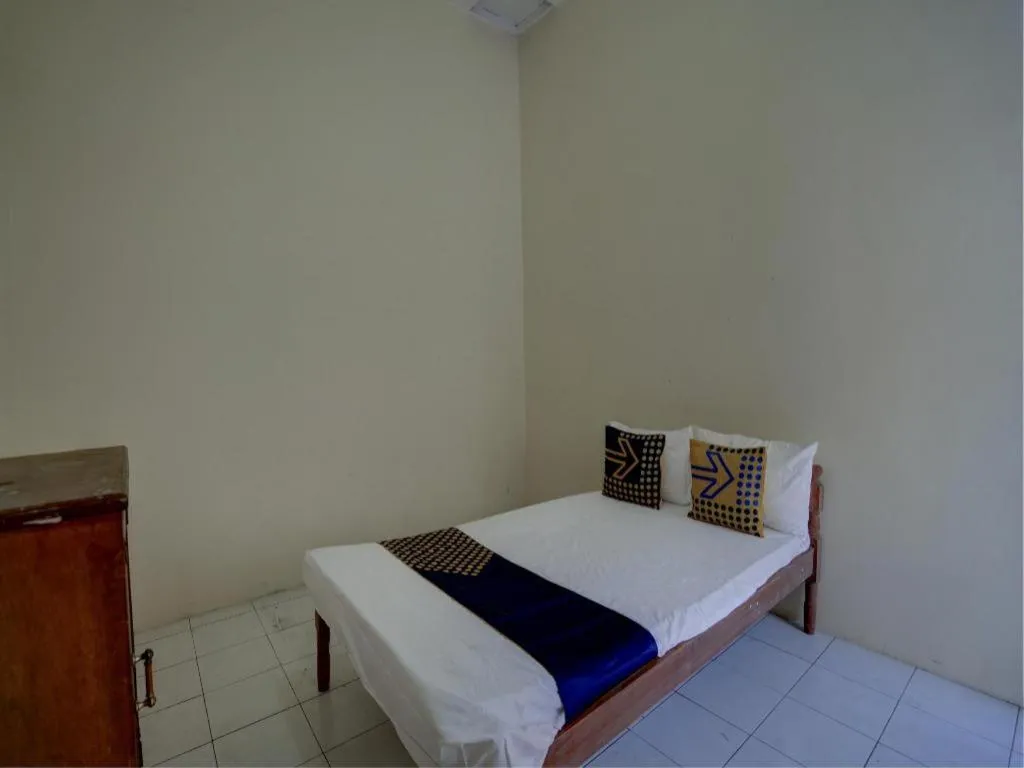 Bed in Hotel O Sunyoto Homestay Syariah