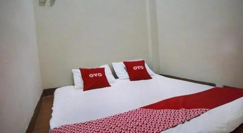 Bed in Hotel O Guesthouse 899