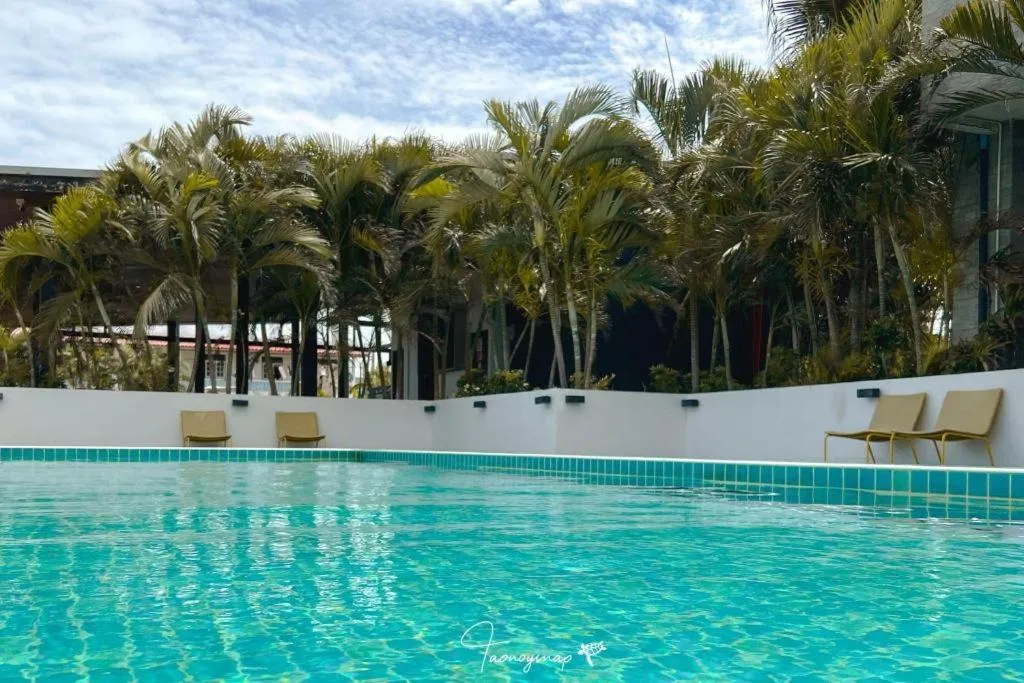 Golden Dragon Beach Resort Pattaya (Bang Lamung)