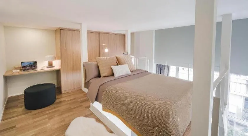 Bed in baseLITE-XINTIANDI Serviced Apartment