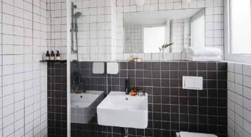 baseLITE-XINTIANDI Serviced Apartment