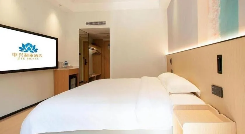 Bed in ZTE Hotel Shenzhen