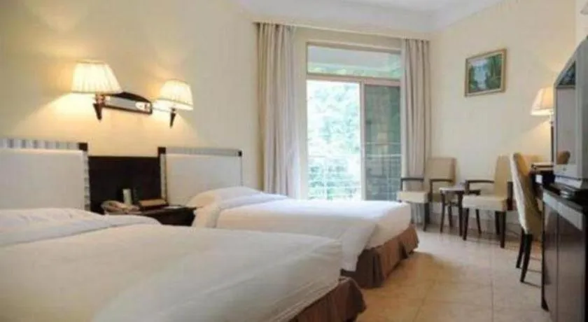 Bed in ZTE Hotel Shenzhen