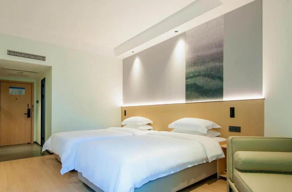 Bed in ZTE Hotel Shenzhen