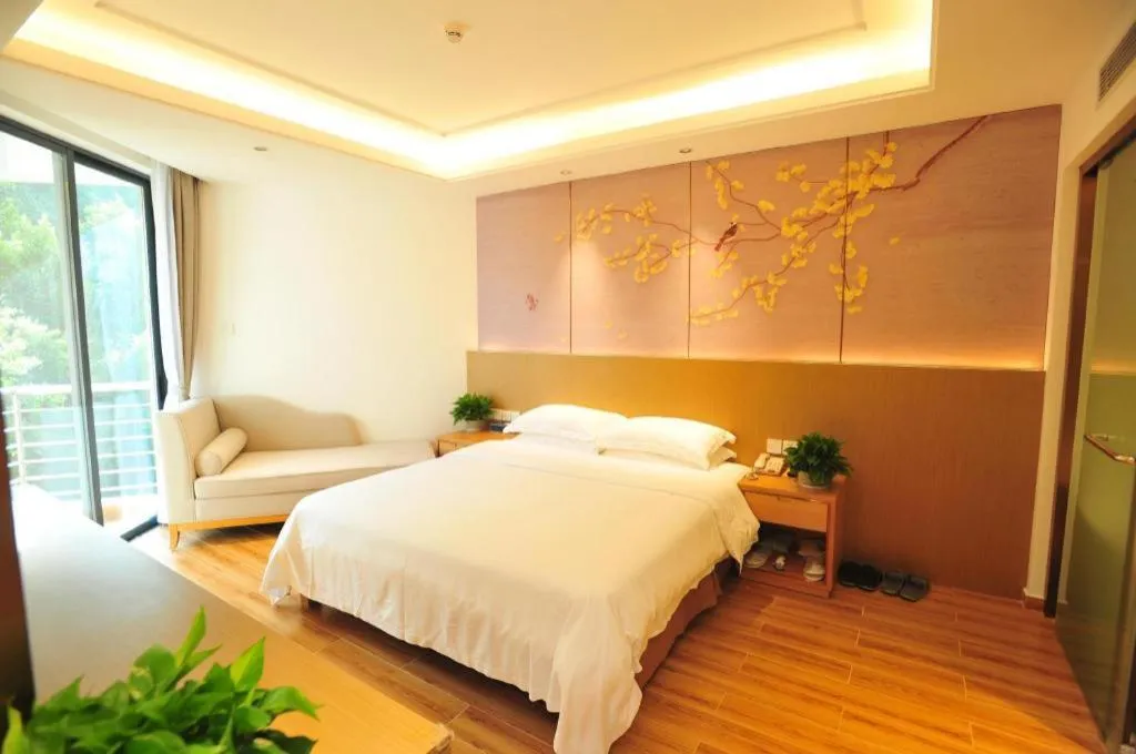 Bed in ZTE Hotel Shenzhen