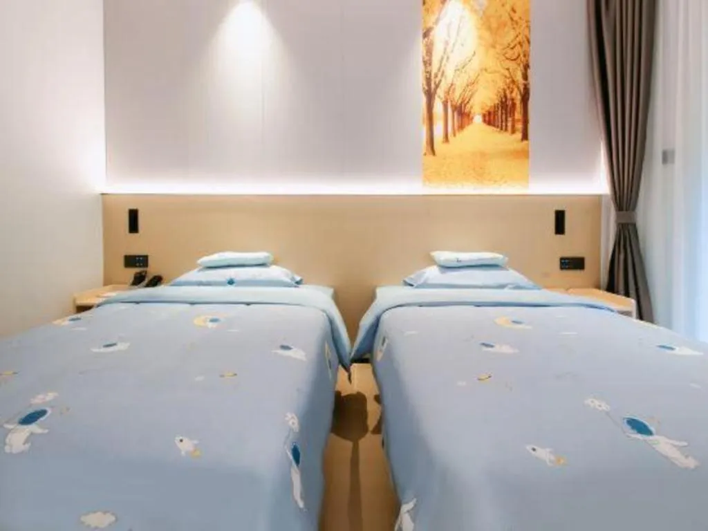 Bed in ZTE Hotel Shenzhen