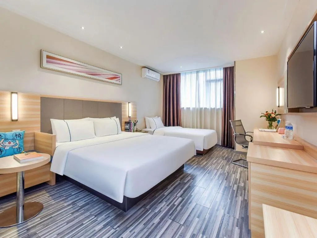 Bed in City Comfort Inn Chongqing Southwest University Beibei Metro Station